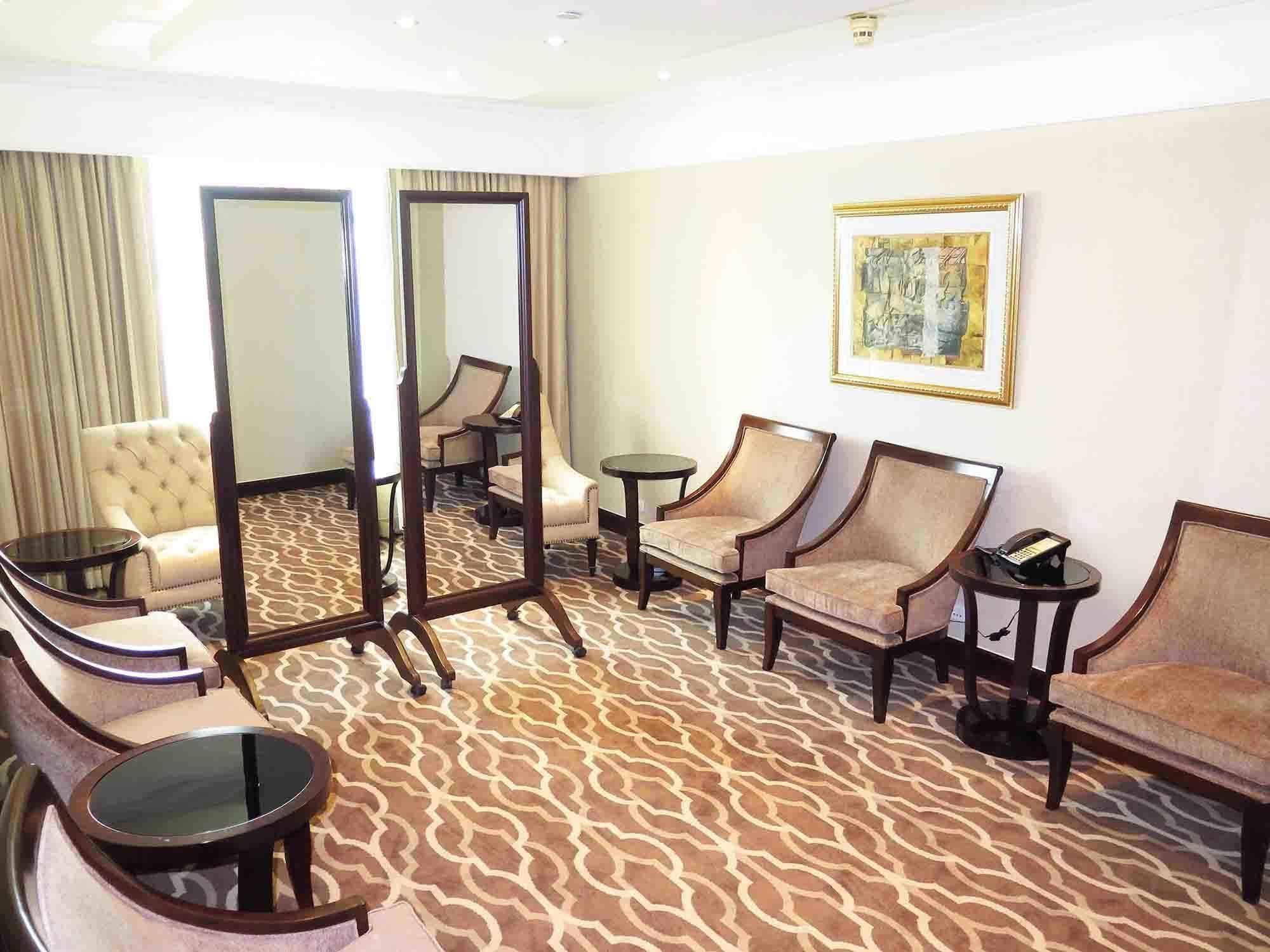 Intercontinental Phnom Penh 호텔 외부 사진