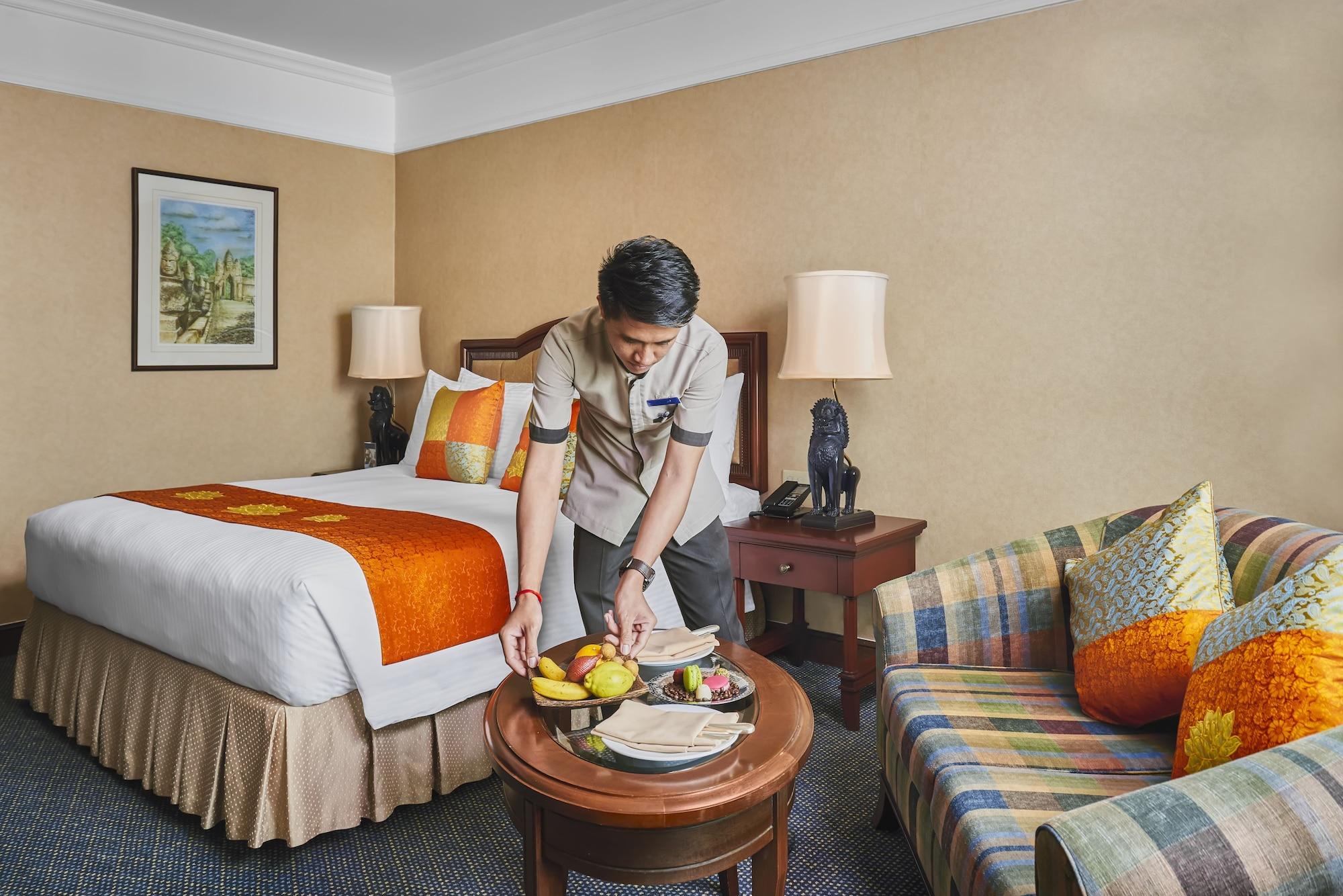 Intercontinental Phnom Penh 호텔 외부 사진