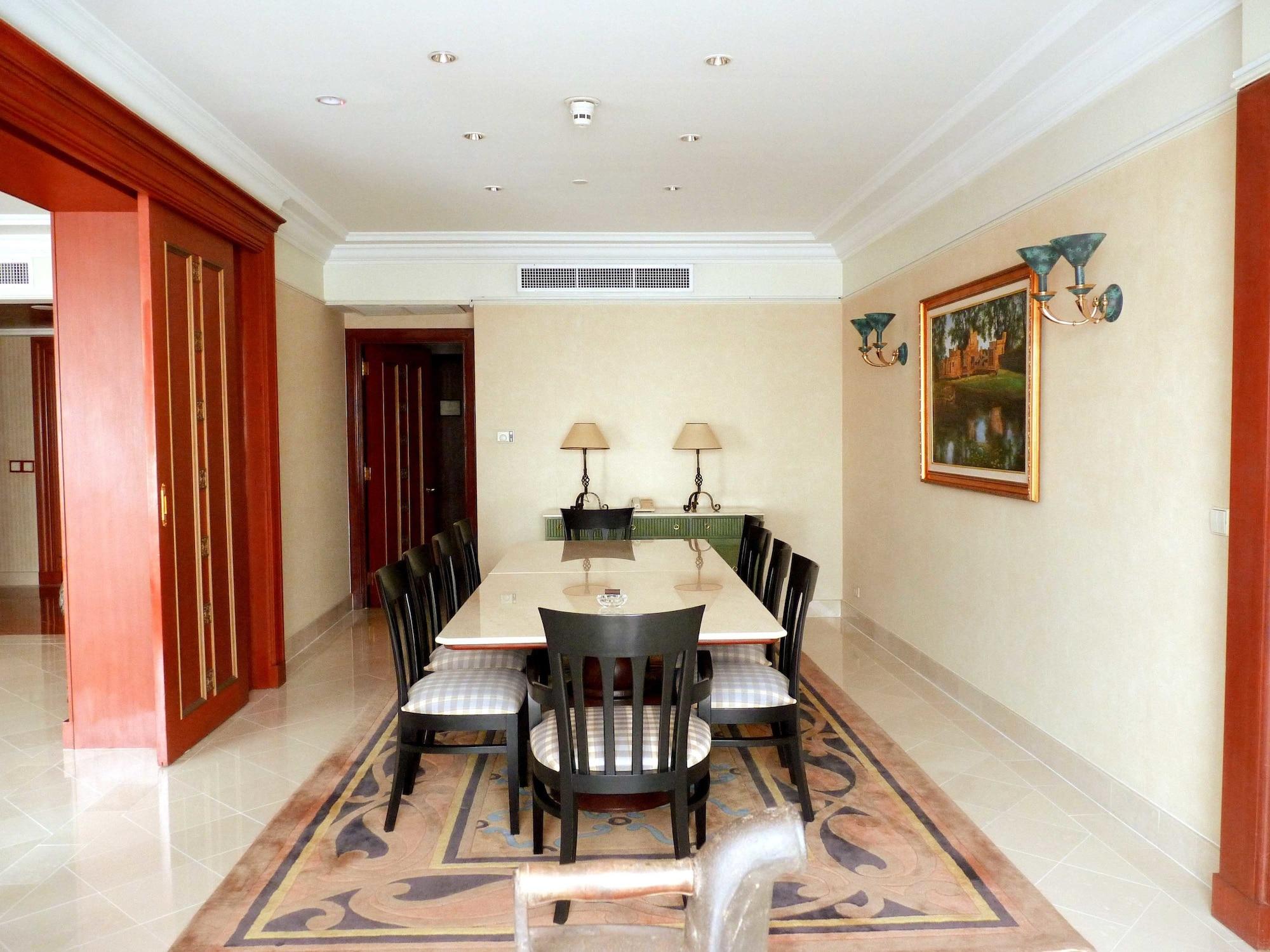 Intercontinental Phnom Penh 호텔 외부 사진