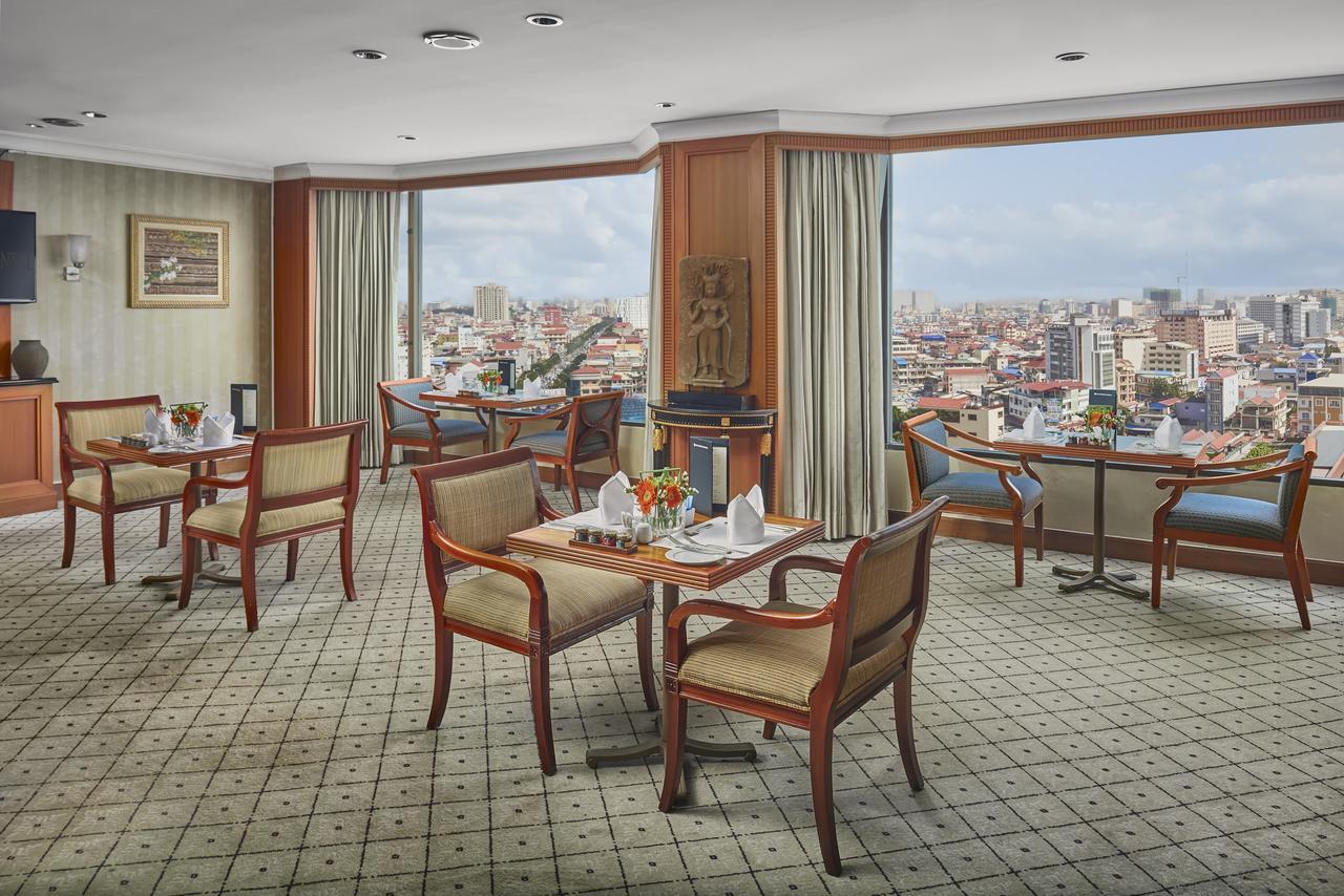 Intercontinental Phnom Penh 호텔 외부 사진