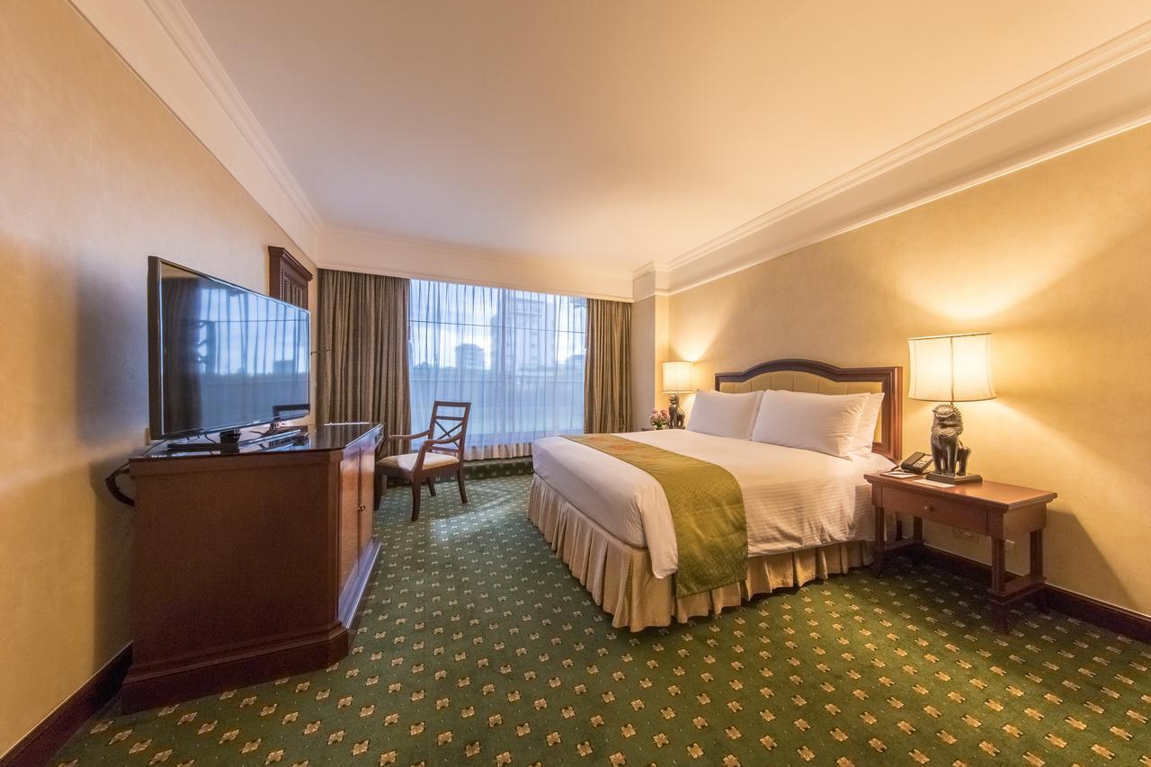 Intercontinental Phnom Penh 호텔 외부 사진